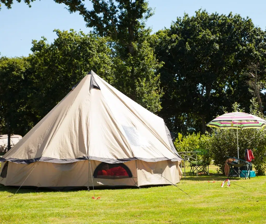 photo emplacements tente parasol